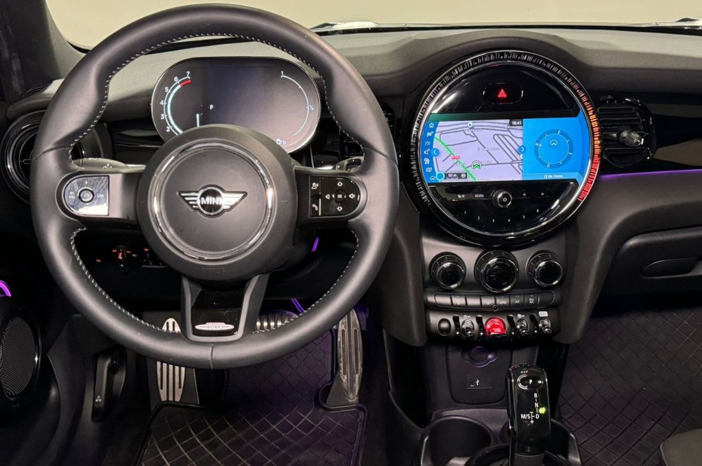 MINI COOPER 5 PUERTAS 5p