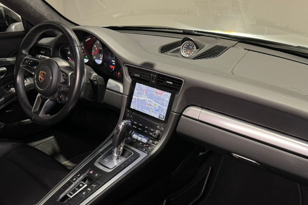 PORSCHE 911 Carrera S Coupe 2p