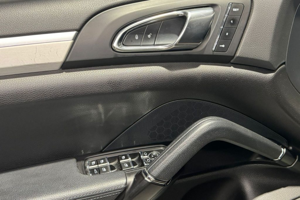 PORSCHE Cayenne Diesel Platinum Edition 5p