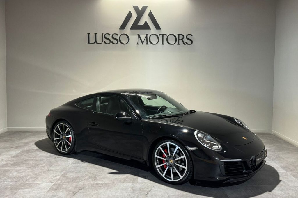 PORSCHE 911 Carrera S Coupe 2p