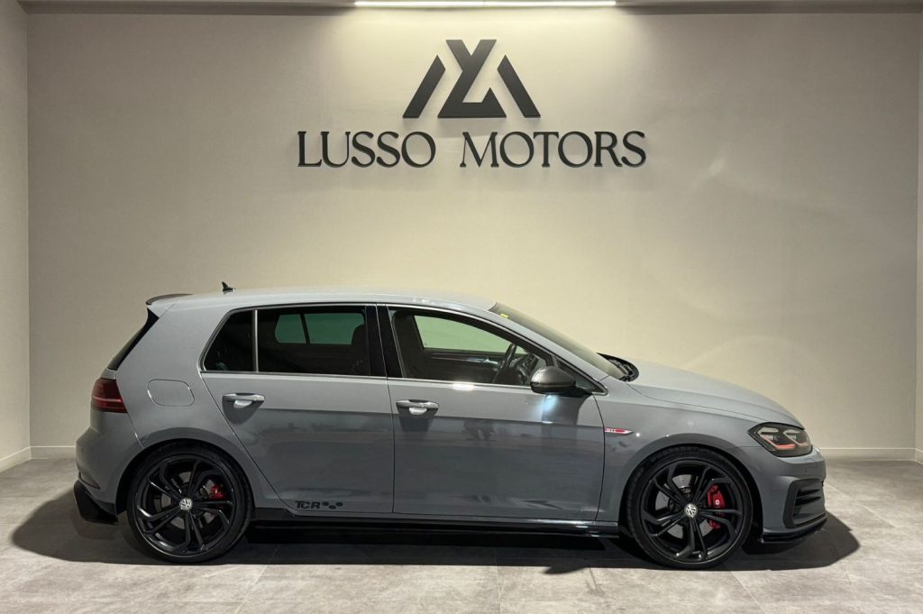 VOLKSWAGEN Golf GTI TCR 2.0 TSI 213kW290CV DSG