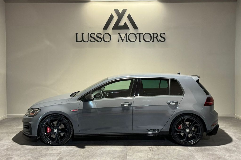 VOLKSWAGEN Golf GTI TCR 2.0 TSI 213kW290CV DSG