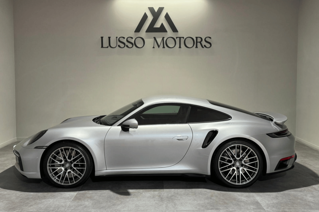 PORSCHE 911 Turbo 2p