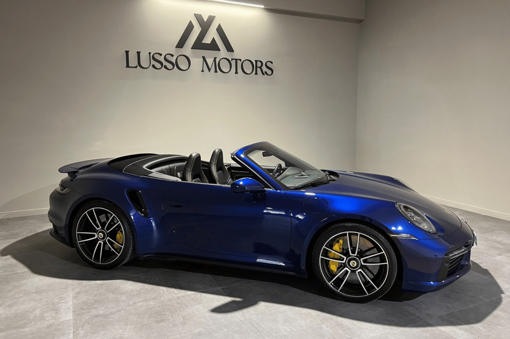 PORSCHE 911 Turbo S Cabriolet 2p