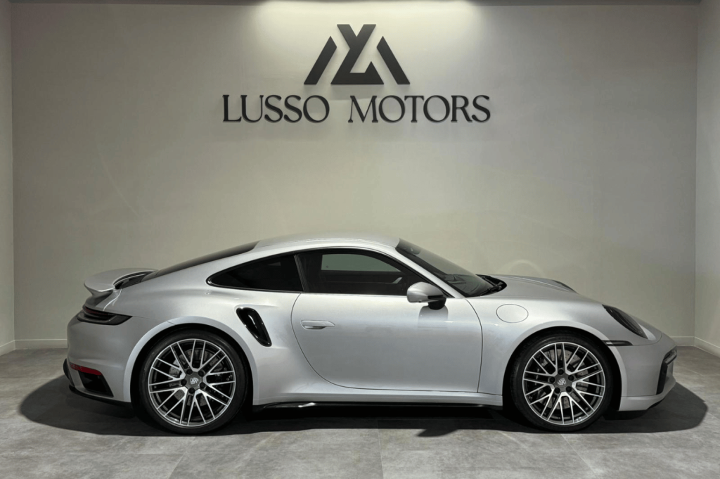 PORSCHE 911 Turbo 2p