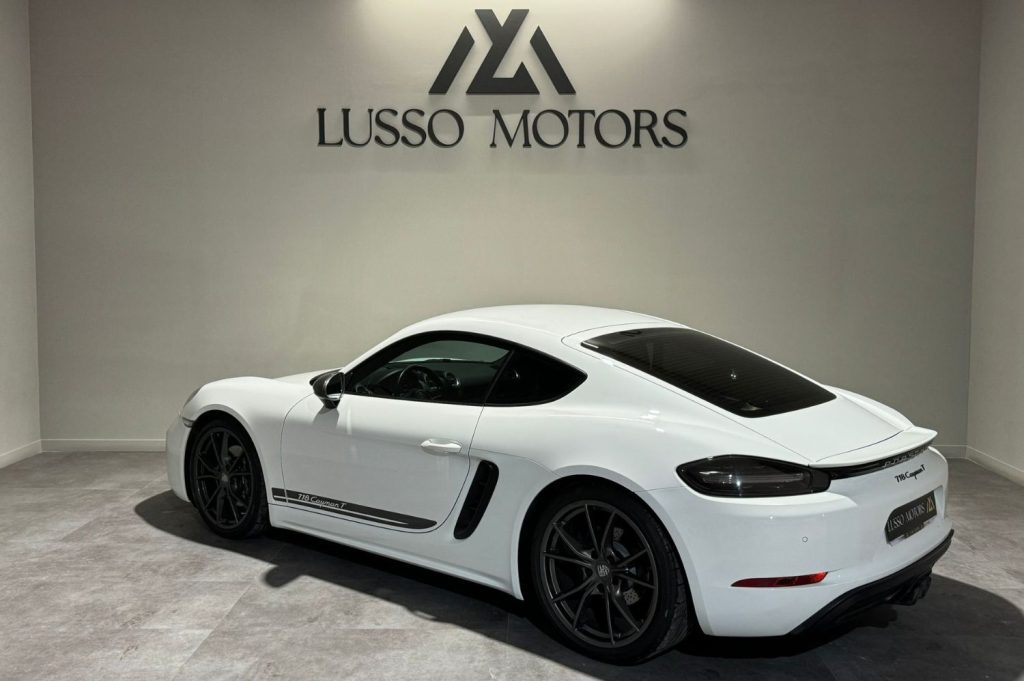 PORSCHE 718 Cayman T