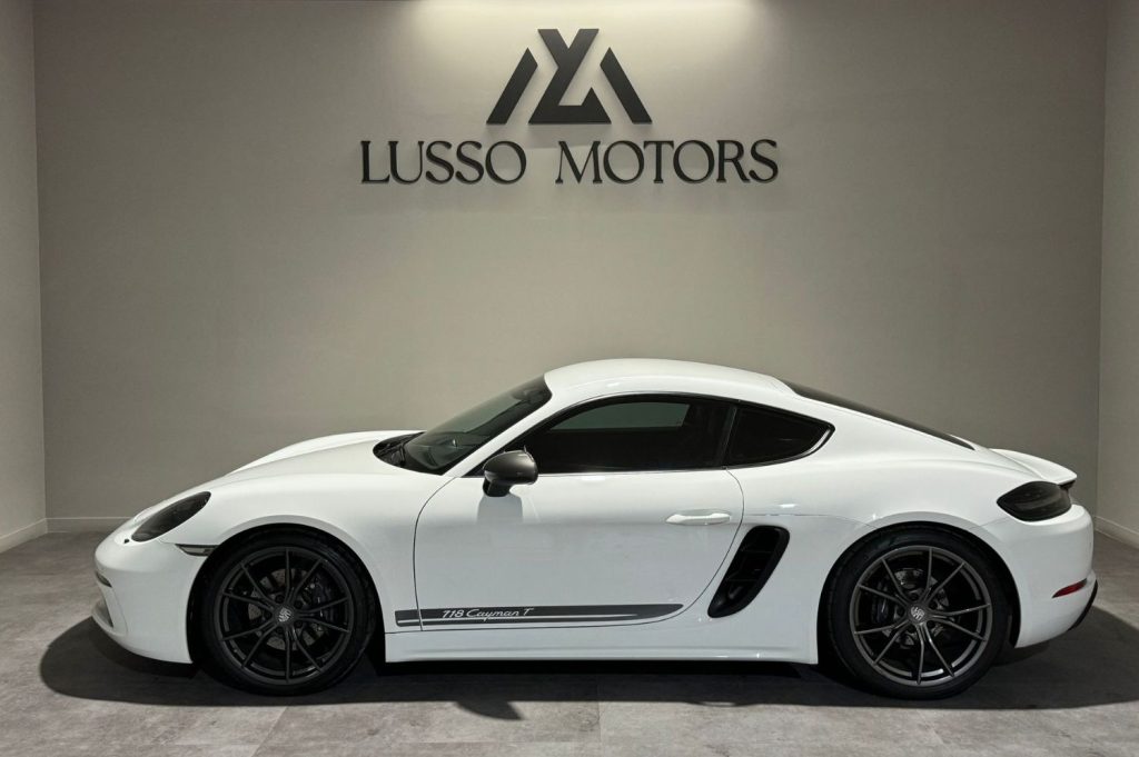 PORSCHE 718 Cayman T
