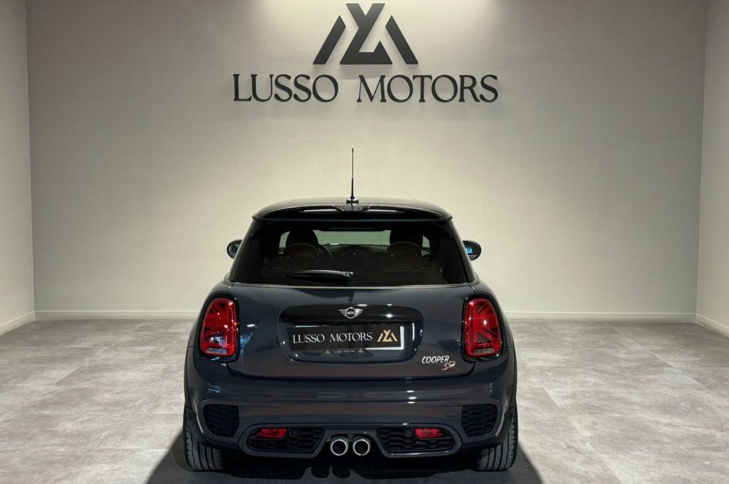 MINI MINI Cooper SD Auto