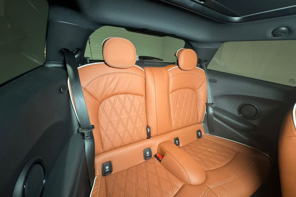 MINI MINI Cooper SD Auto