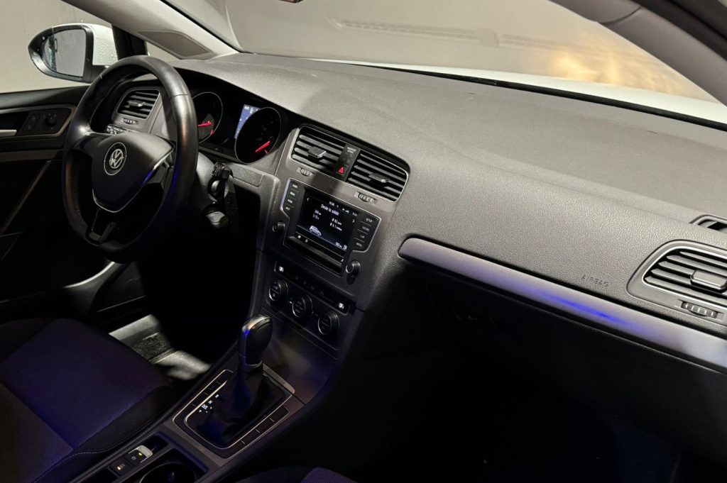 VOLKSWAGEN Golf Edition 1.2 TSI BMT DSG