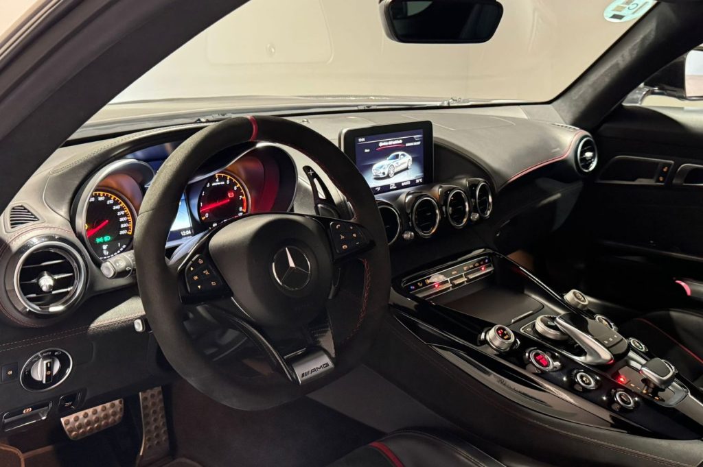 MERCEDES-BENZ AMG GT 4.0 V8 S