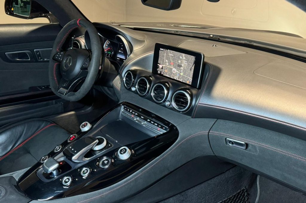 MERCEDES-BENZ AMG GT 4.0 V8 S