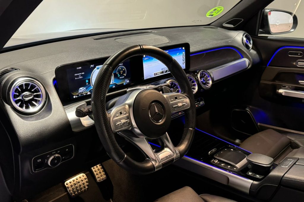 MERCEDES-BENZ GLB 2.0 GLB 35 4MATIC DCT