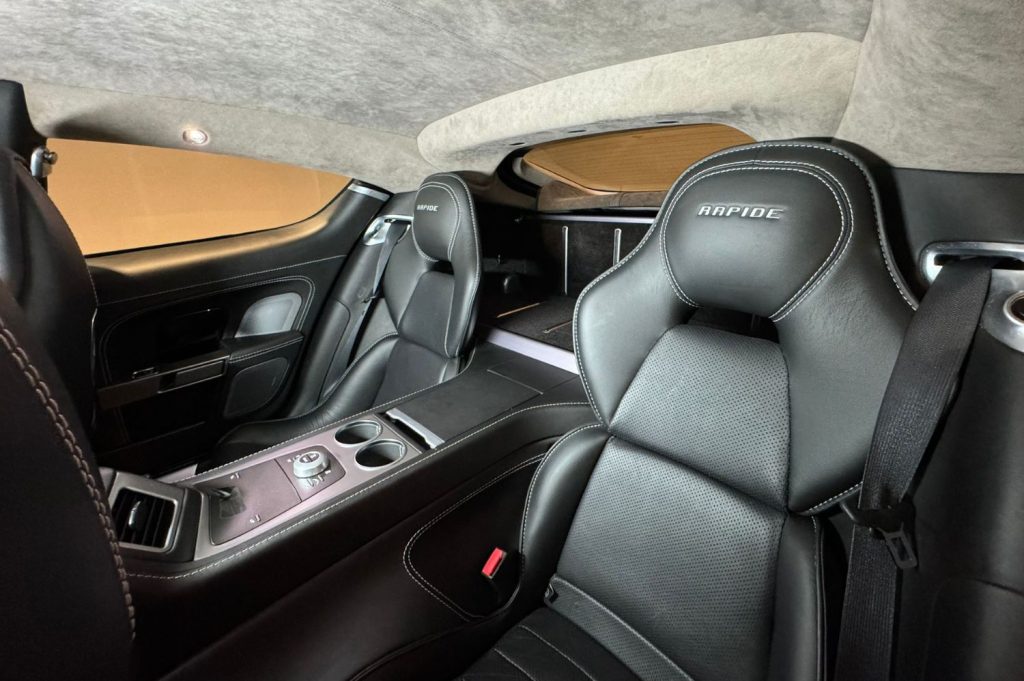 ASTON MARTIN Rapide Touchtronic 2