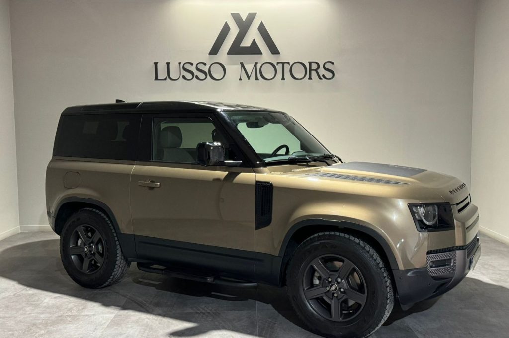 LAND-ROVER Defender 3.0D I6 250 S 90 Auto 4WD MHEV