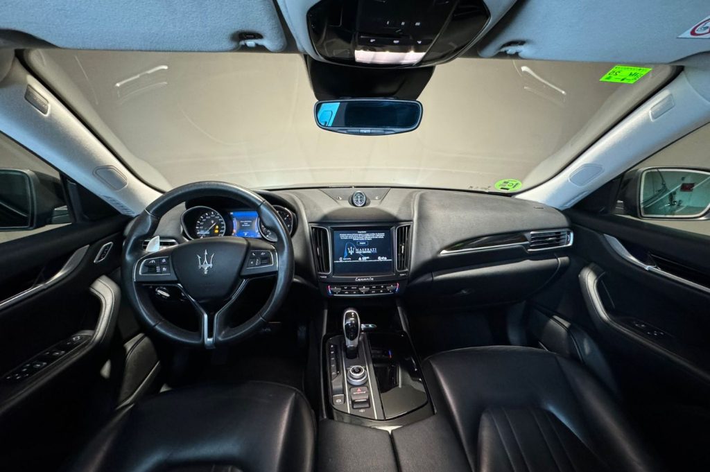 MASERATI Levante V6 275 HP D AWD