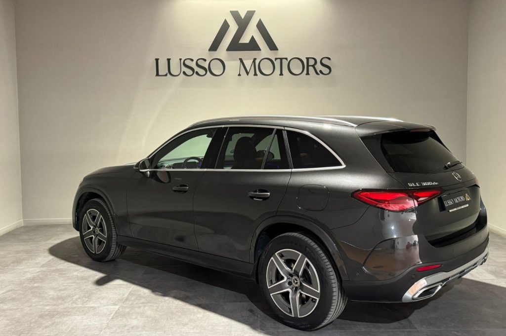 MERCEDES-BENZ GLC GLC 300 de 4MATIC