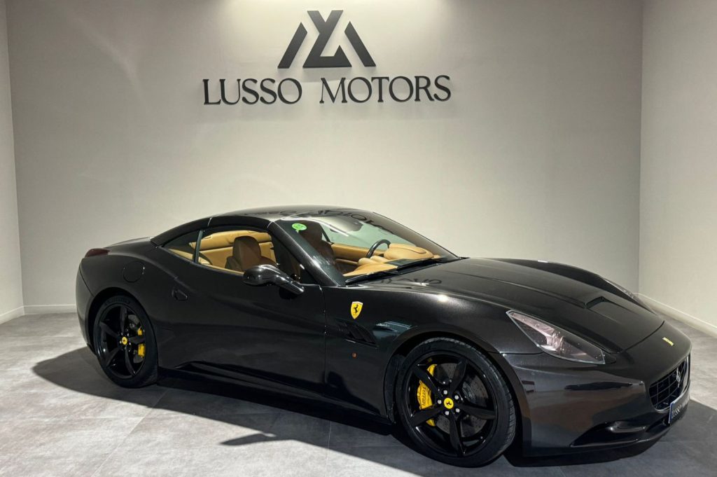 FERRARI California 4.3 V8 4 plazas