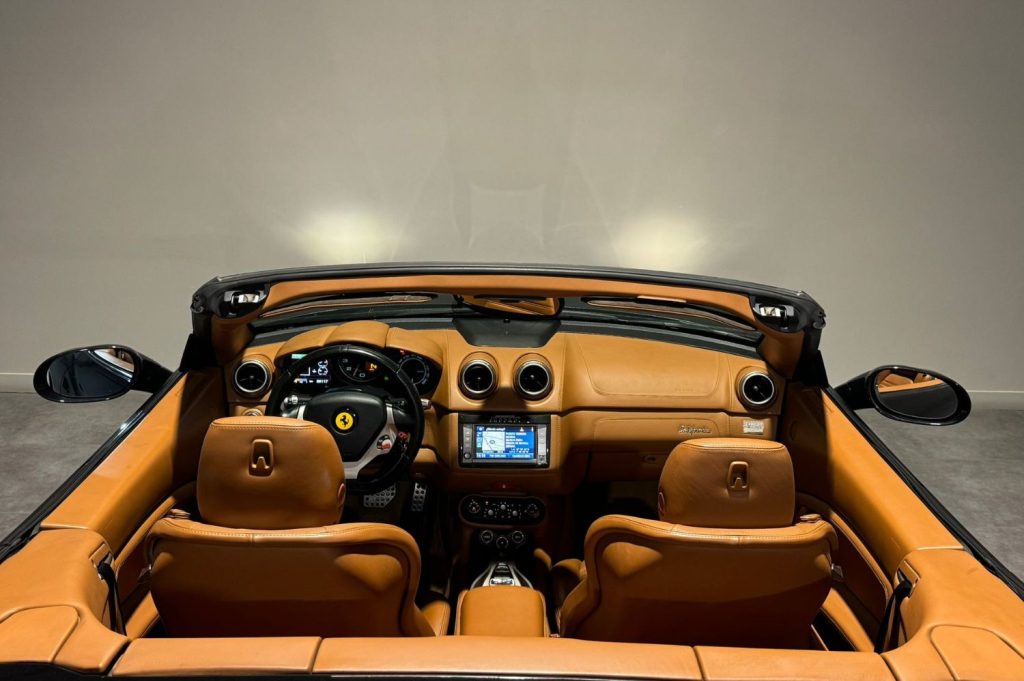 FERRARI California 4.3 V8 4 plazas