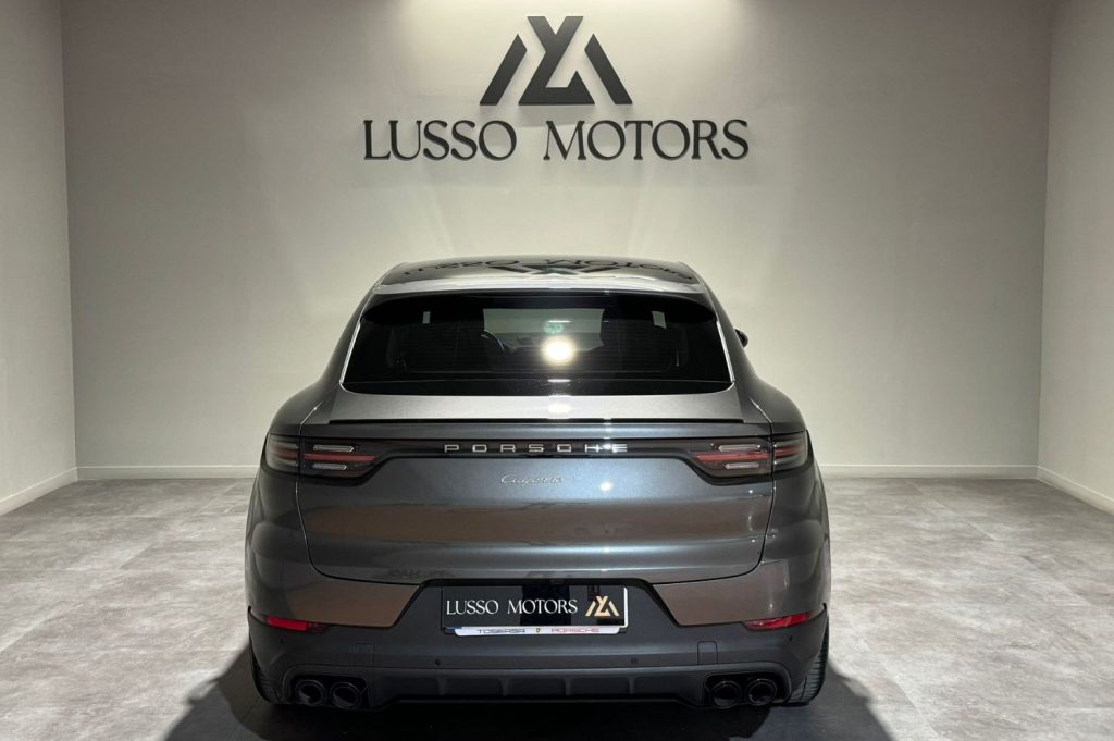 PORSCHE Cayenne Coupé