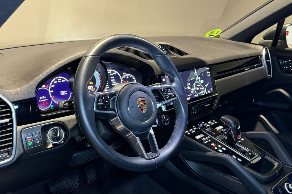 PORSCHE Cayenne Coupé