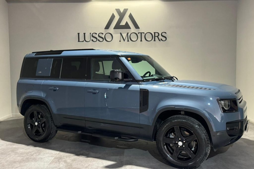 LAND-ROVER Defender 3.0 D200 110 Auto 4WD MHEV