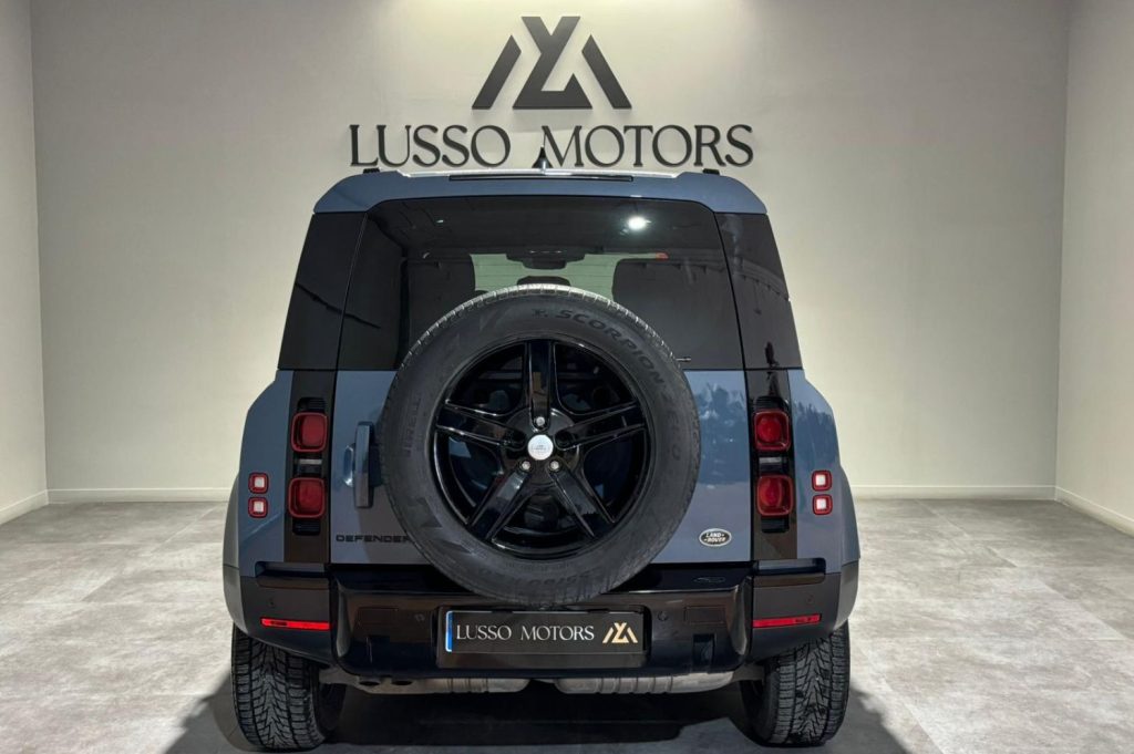 LAND-ROVER Defender 3.0 D200 110 Auto 4WD MHEV
