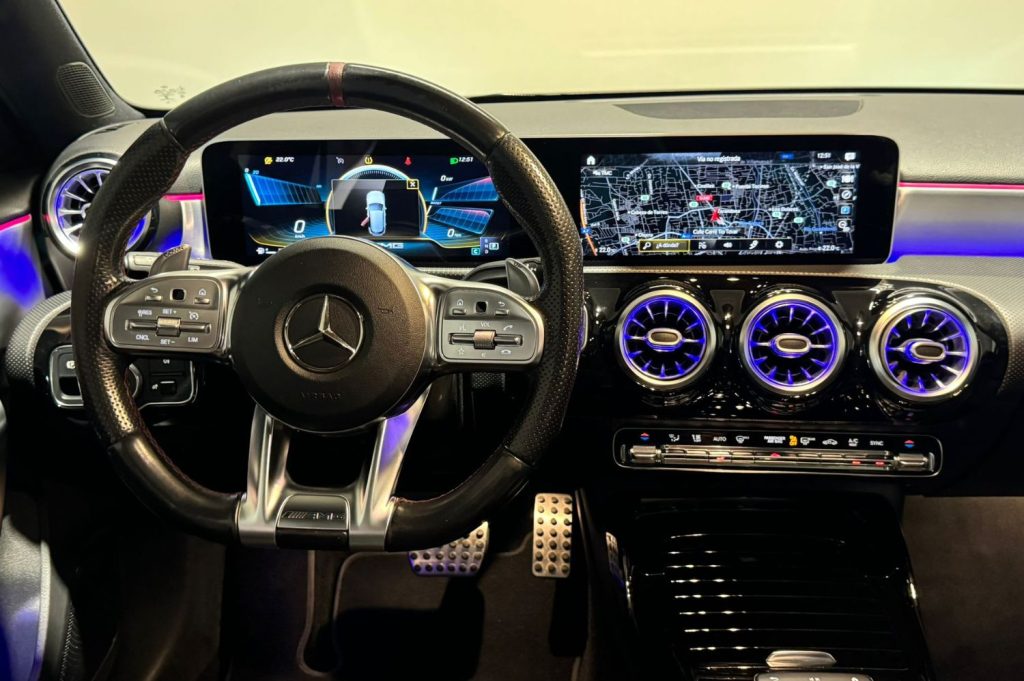 MERCEDES-BENZ Clase A Sedan MercedesAMG A 35 4MATIC