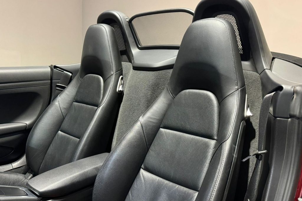PORSCHE 718 Boxster